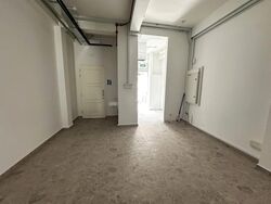 Rowell Road (D8), Retail #570487201